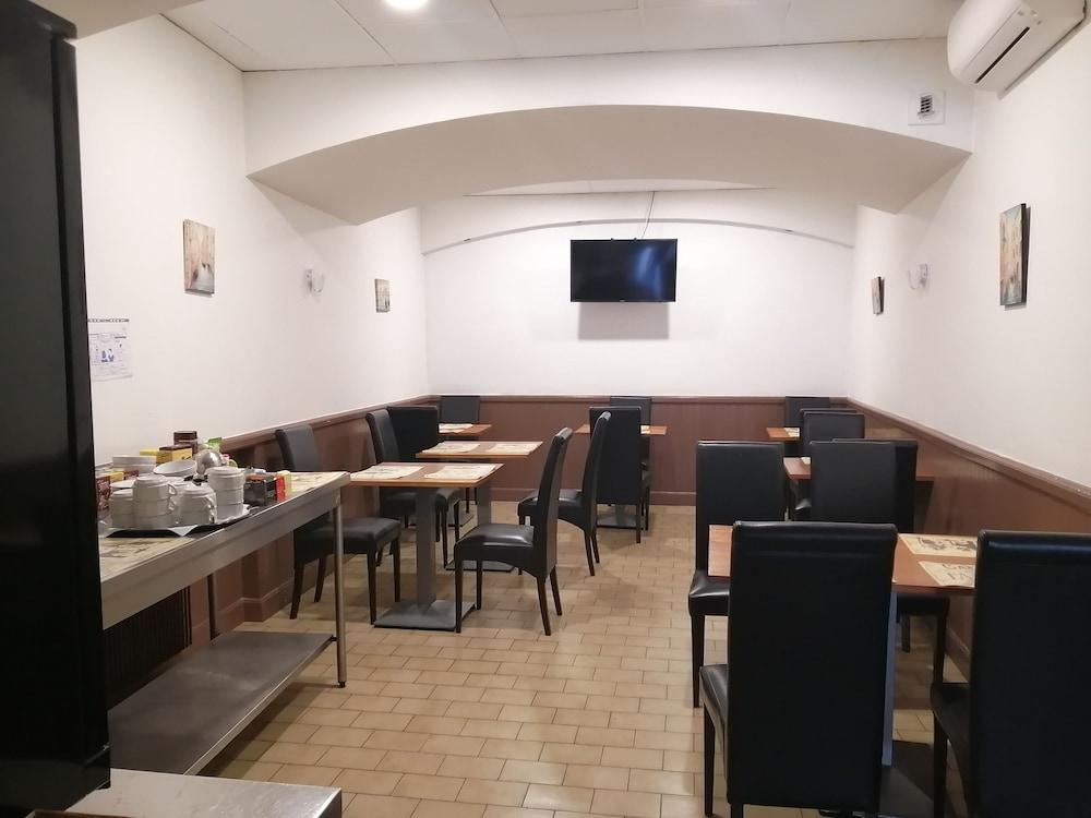 Hotel Le Palma Angoulême Zewnętrze zdjęcie